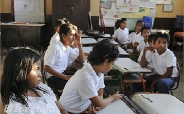 Fortalecimiento de las lenguas de Iberoamérica en la educación